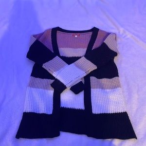 Sweater 10-12 good for school if allowed to wear any color sweater!!!